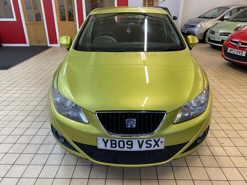 View SEAT IBIZA 1.4 16V Sport