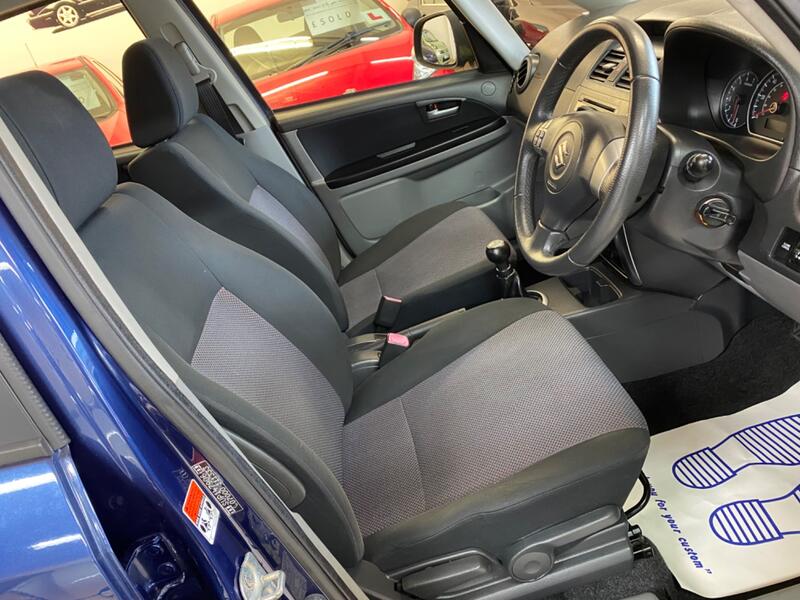 SUZUKI SX4