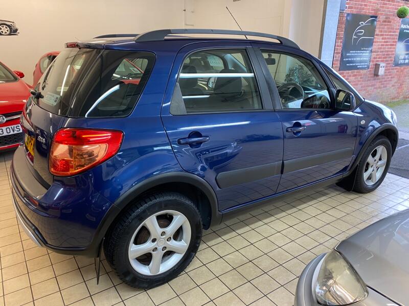 SUZUKI SX4