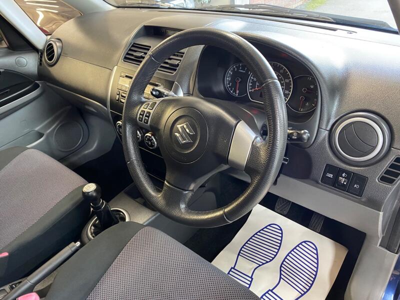 SUZUKI SX4