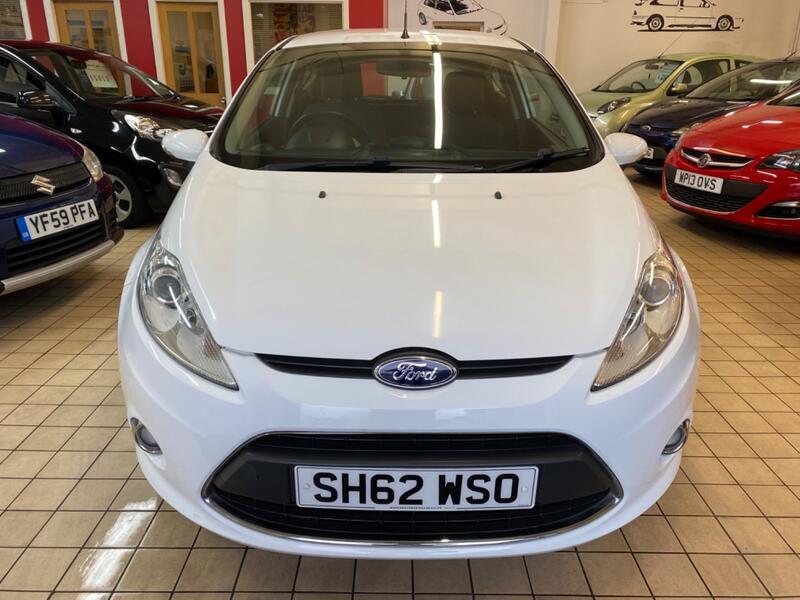 View FORD FIESTA 1.25 Zetec 