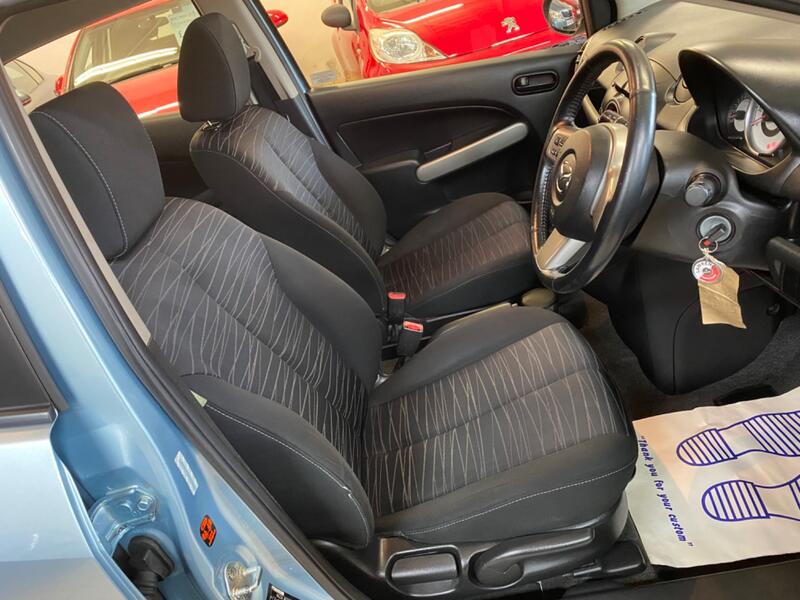 MAZDA MAZDA2