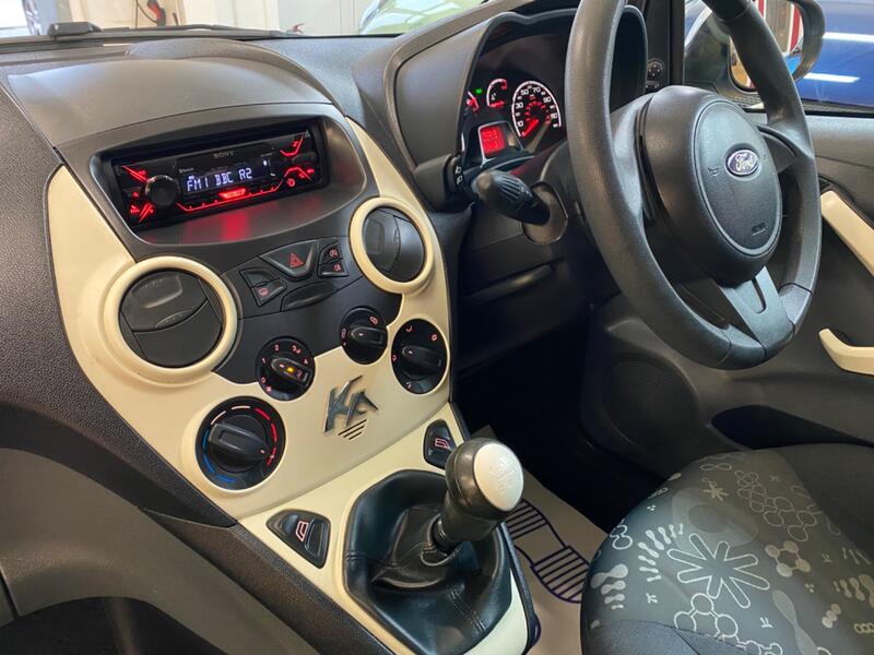 FORD KA