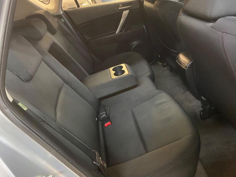 MAZDA MAZDA3