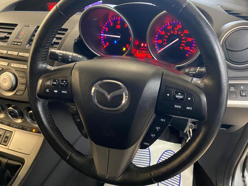 MAZDA MAZDA3