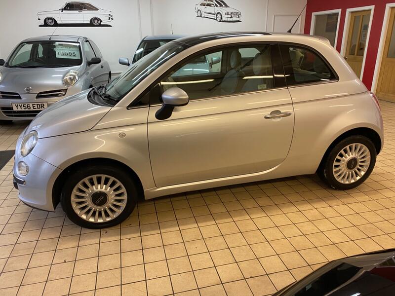 View FIAT 500 1.2 500 1.2 Lounge (start Stop)