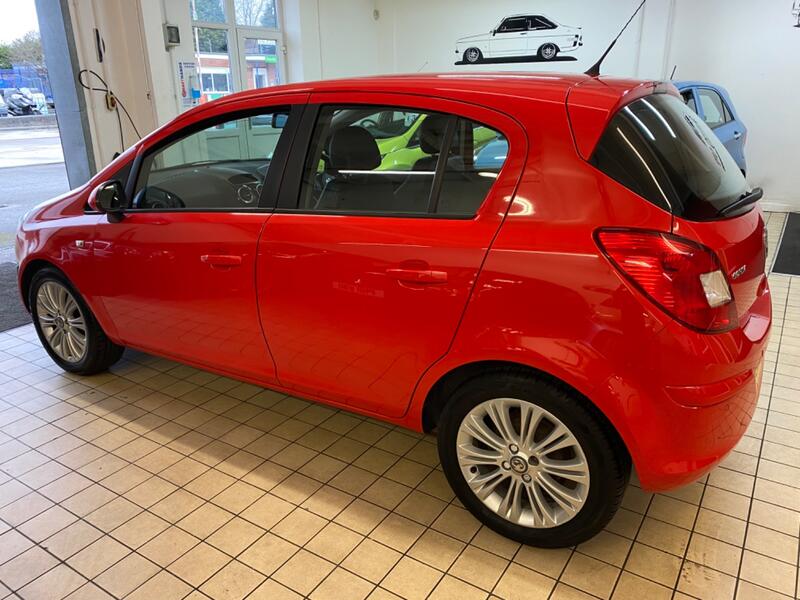 VAUXHALL CORSA