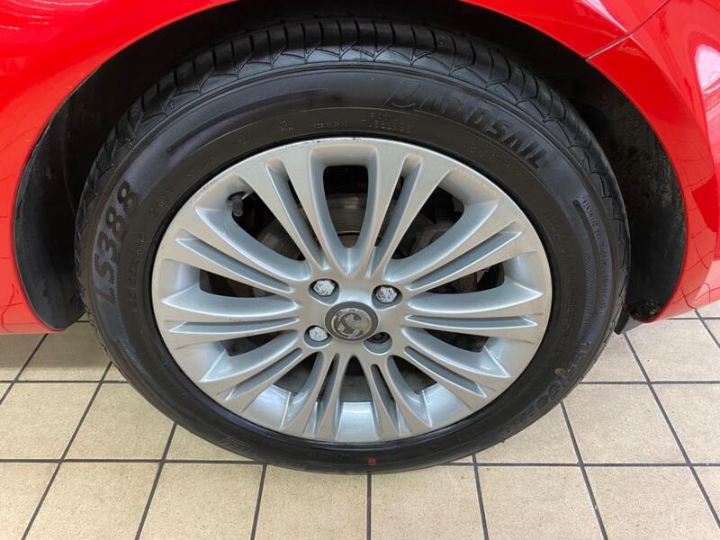 VAUXHALL CORSA