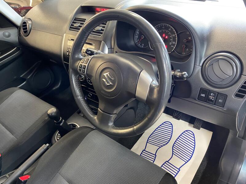 SUZUKI SX4