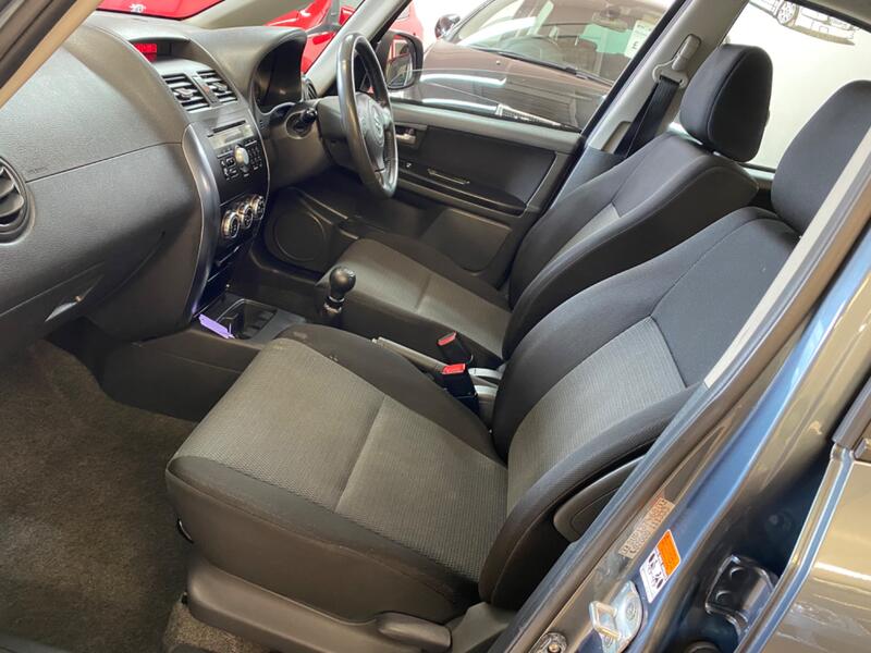 SUZUKI SX4
