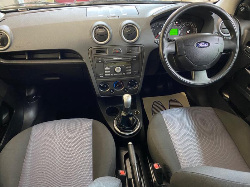 FORD FUSION