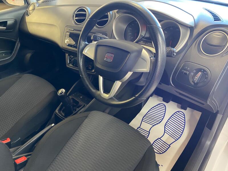 SEAT IBIZA