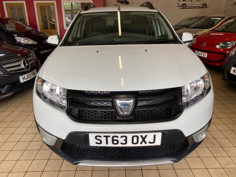 View DACIA SANDERO STEPWAY 0.9 TCe Ambiance
