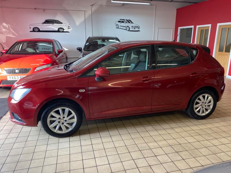 SEAT IBIZA