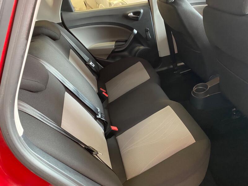 SEAT IBIZA