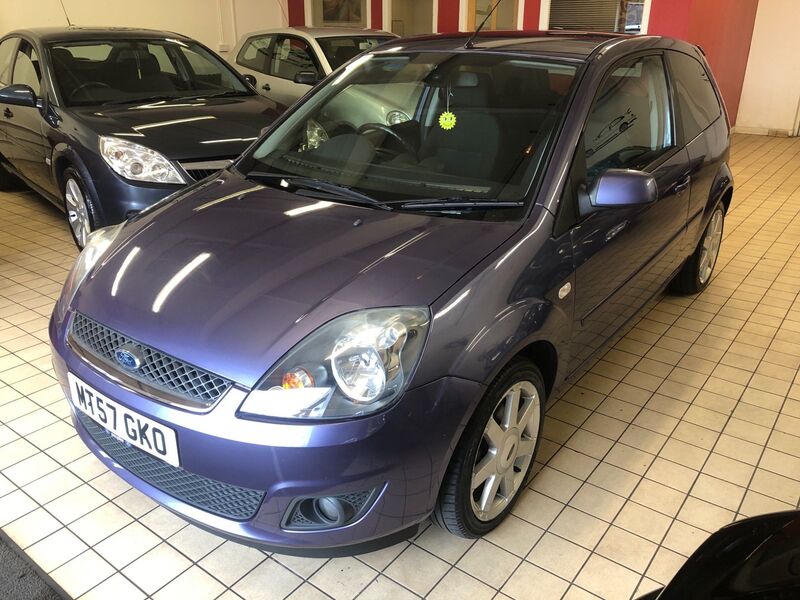 View FORD FIESTA 1.25 Zetec Climate 3dr