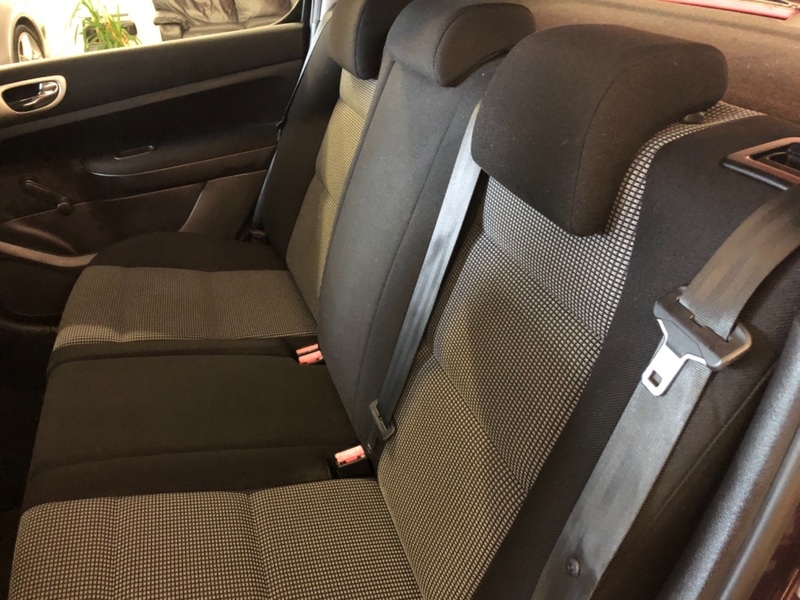 PEUGEOT 307