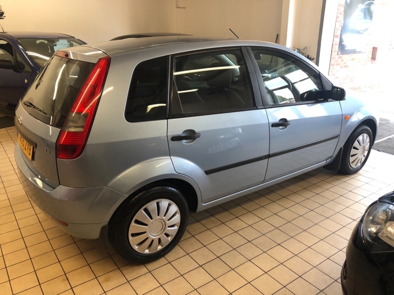 FORD FIESTA