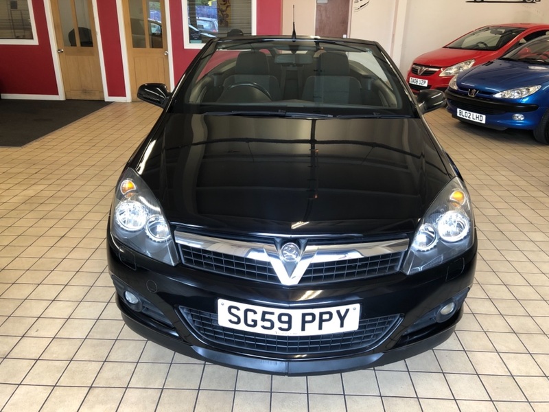View VAUXHALL ASTRA TWIN TOP SPORT