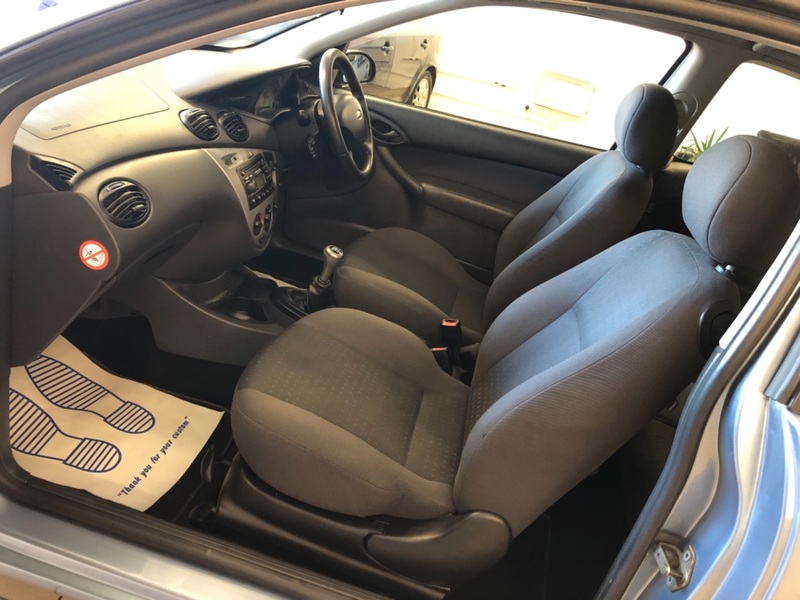 FORD FOCUS