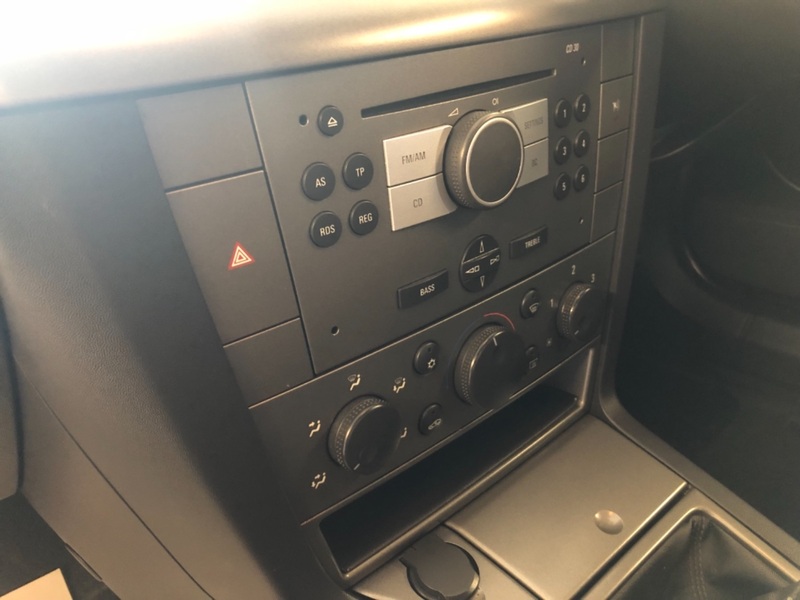 VAUXHALL VECTRA