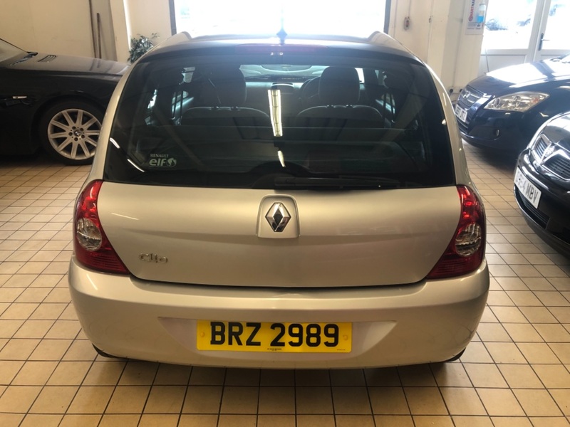 RENAULT CLIO