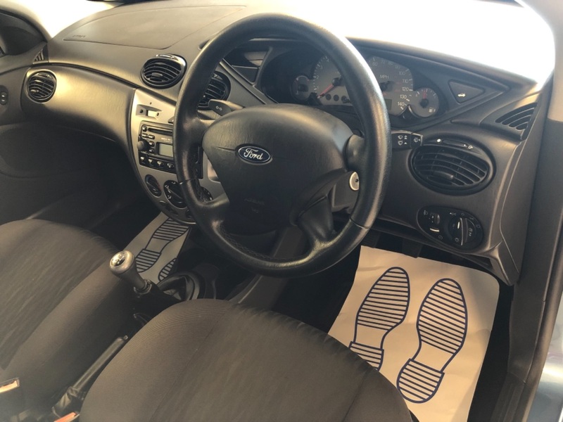 FORD FOCUS
