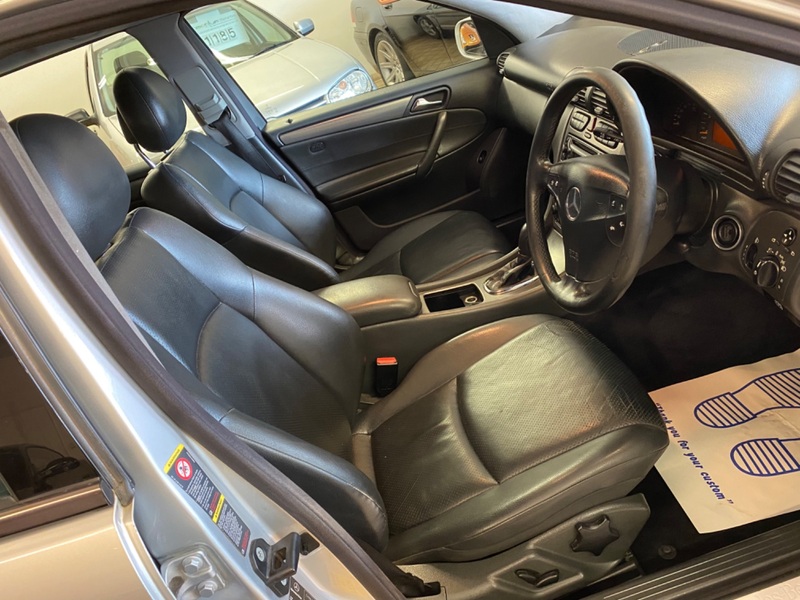 MERCEDES-BENZ C CLASS
