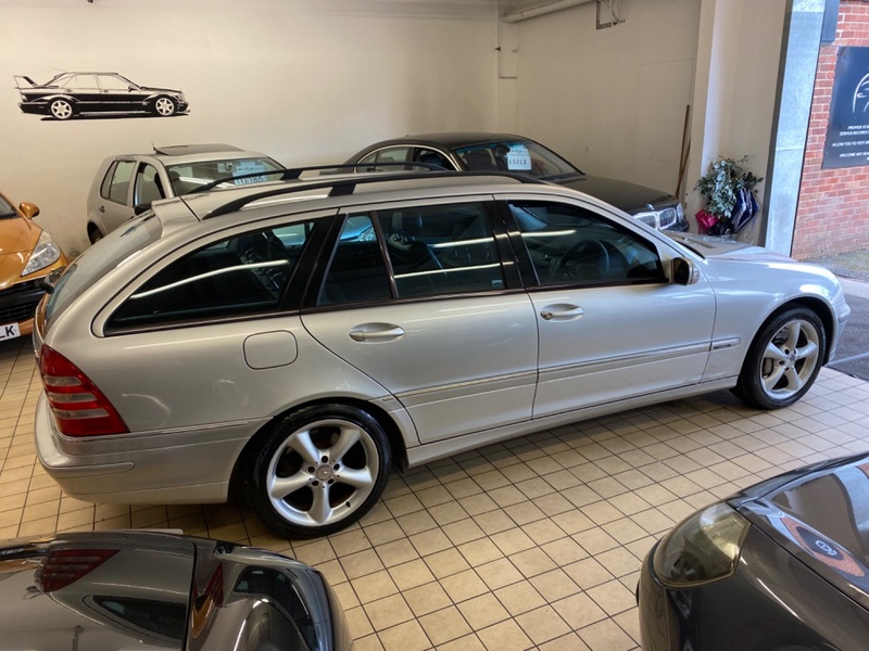 MERCEDES-BENZ C CLASS