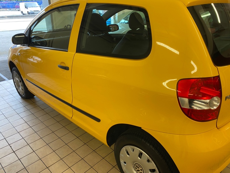 VOLKSWAGEN FOX