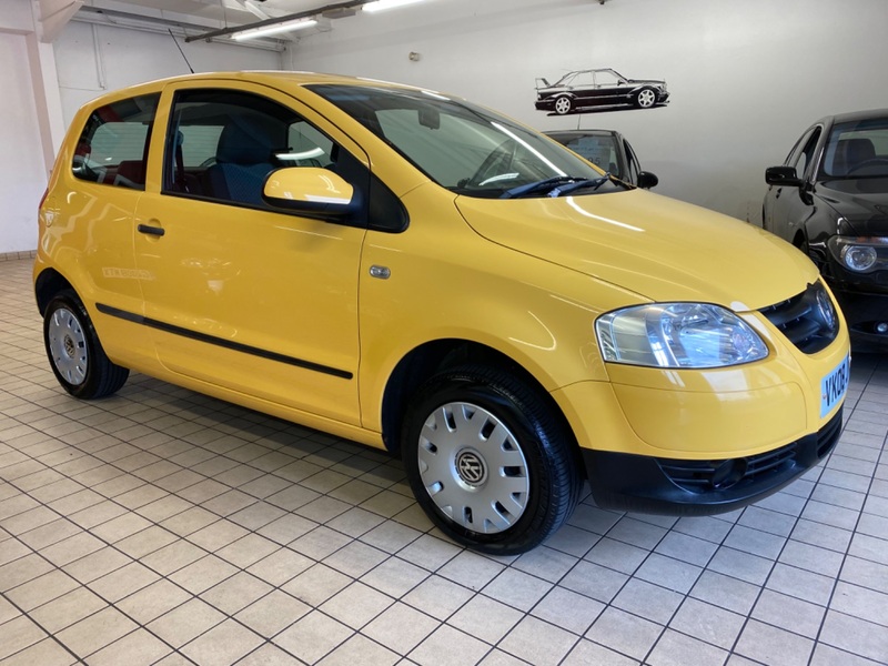 View VOLKSWAGEN FOX URBAN FOX