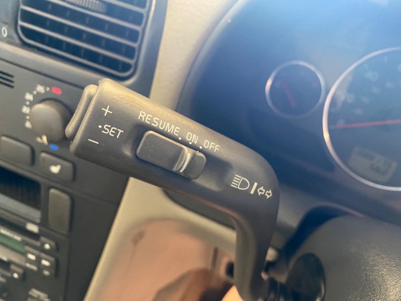 VOLVO S40