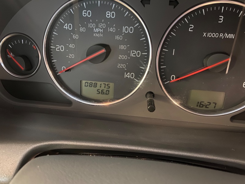 VOLVO S40