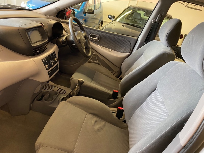 NISSAN ALMERA