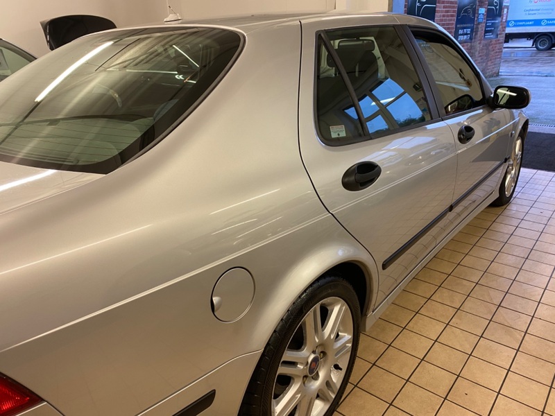 SAAB 9-5