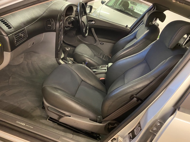 SAAB 9-5
