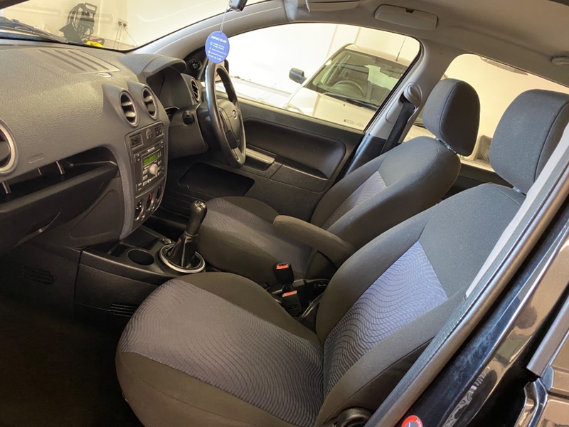 FORD FUSION