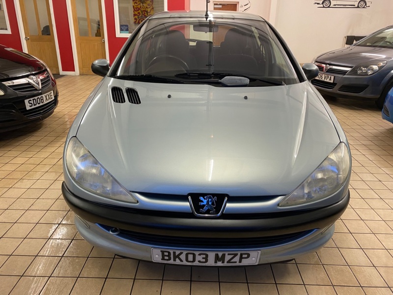 View PEUGEOT 206 LX