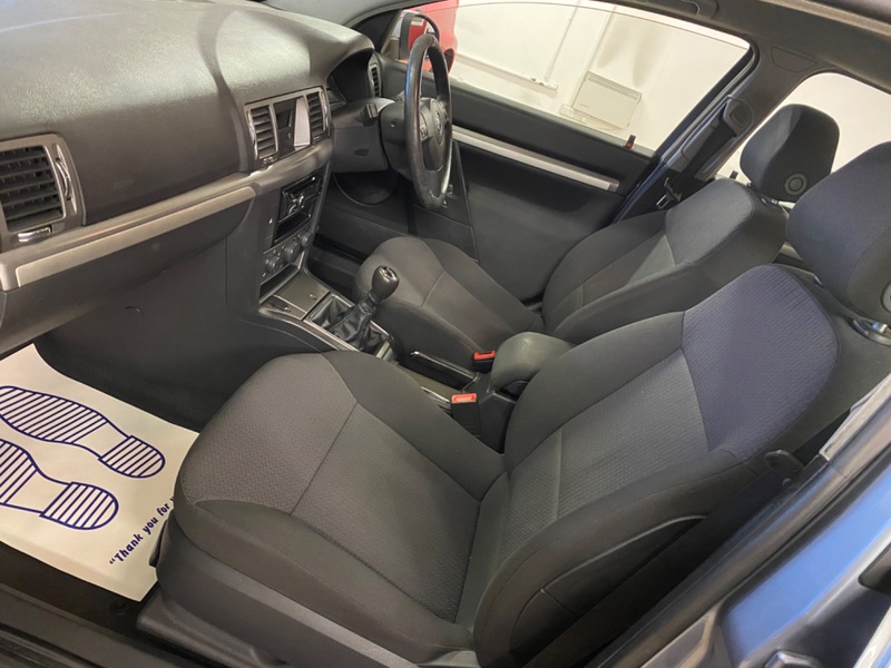 VAUXHALL VECTRA