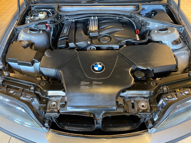 BMW 3 SERIES