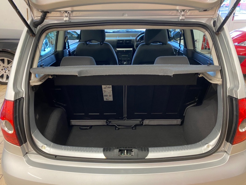 VOLKSWAGEN FOX