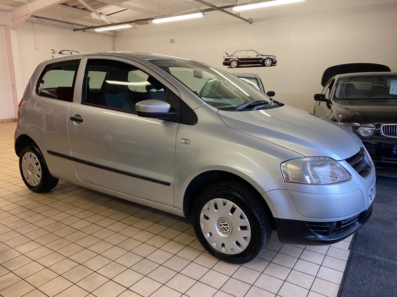 View VOLKSWAGEN FOX URBAN FOX