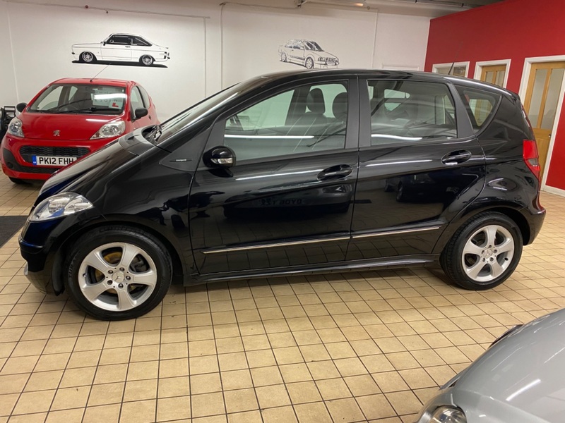 MERCEDES-BENZ A CLASS