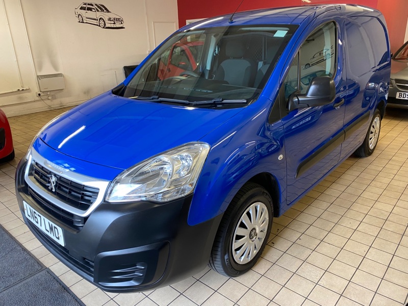 View PEUGEOT PARTNER BLUE HDI S L1