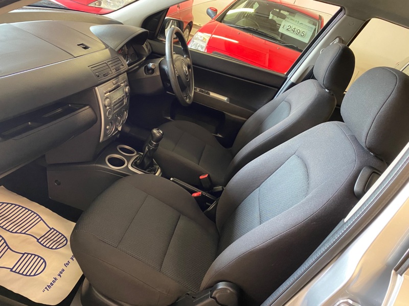 MAZDA MAZDA2