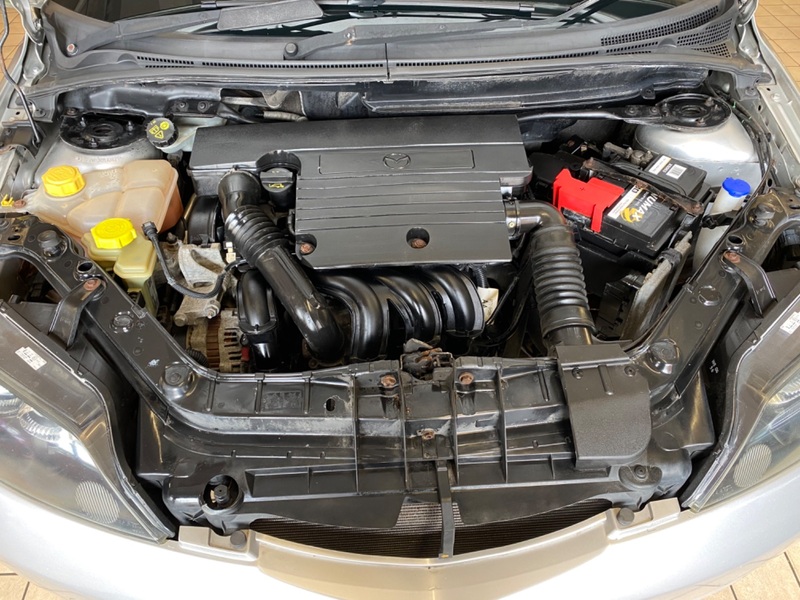 MAZDA MAZDA2
