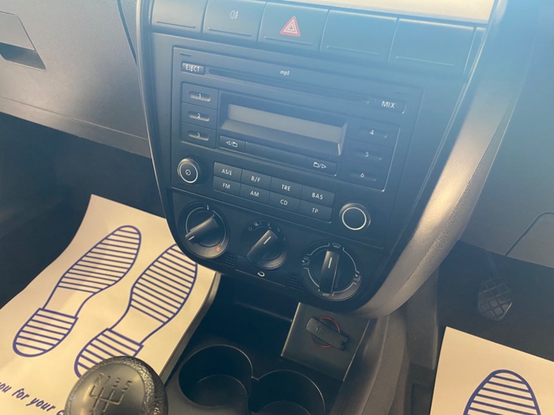 VOLKSWAGEN FOX