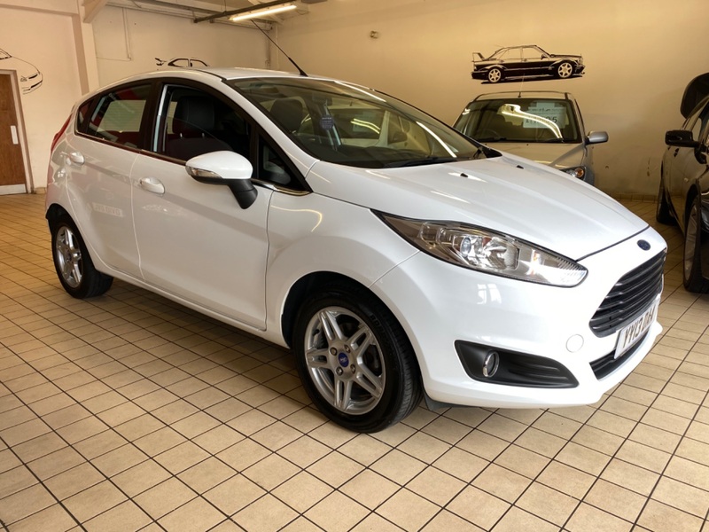 View FORD FIESTA ZETEC TDCI