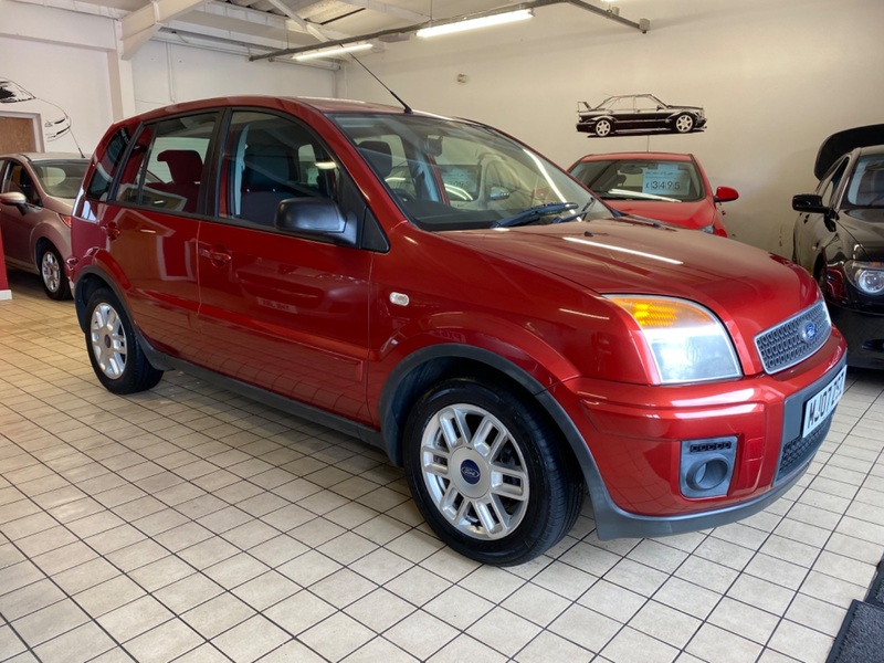 View FORD FUSION ZETEC CLIMATE