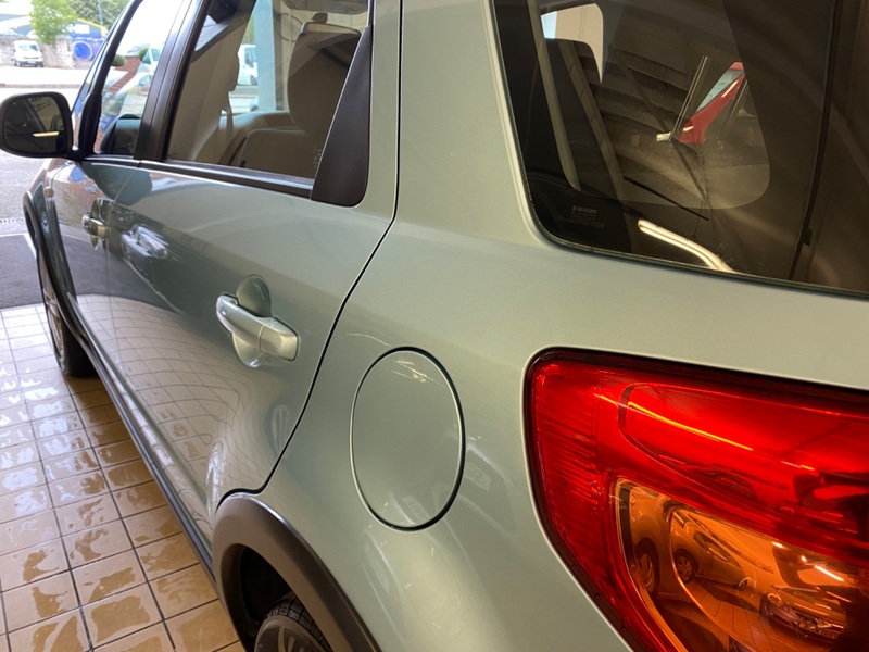 SUZUKI SX4
